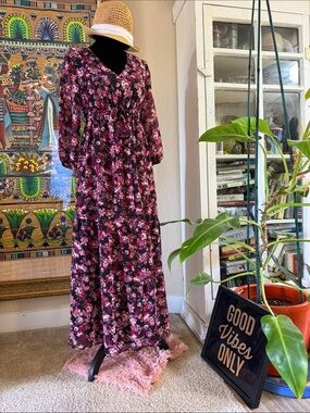 Maternity floral Long Sleeve Maxi Dress in Burgundy Pink